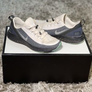 Nike Odyssey React Shield Women’s Running Shoe